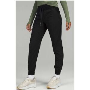 Lululemon Dance Studio Mid Rise Jogger Black Swift W5ENMS Size 10